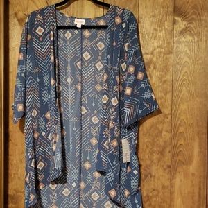 Small Lularoe Lindsay